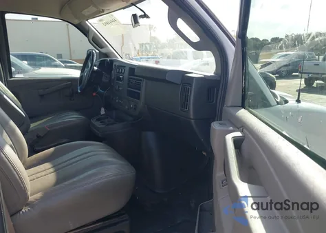 2020 Chevrolet Express Cargo Rwd 2500 Regular Wheelbase Wt z USA, uszkodzony, nr VIN 1GCWGAFPXL1225489